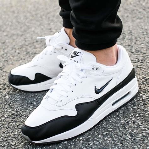 goedkoopste nike air max 1 wit